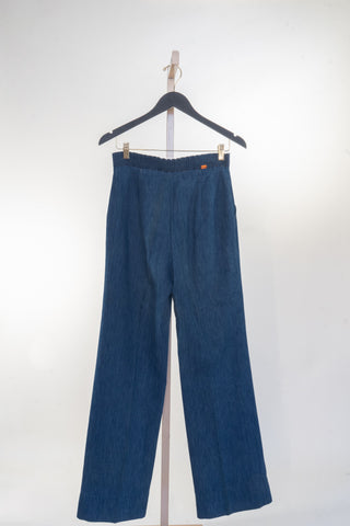 Levis 1970's Denim with Elastic Waist Band