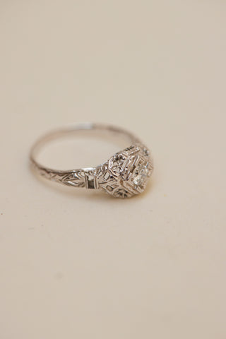 Art Deco 18k White Gold .20pt Diamond Filagree Ring