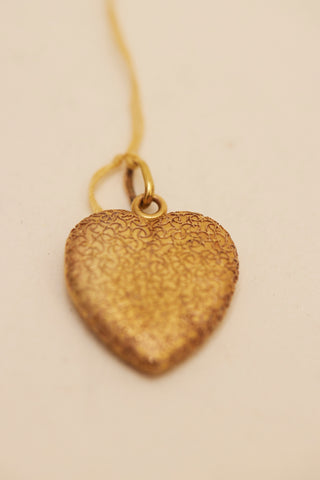 Heart pendant with granulation